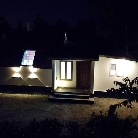 Farmstay In ചില്ലുകൂടാരം At Les Domki Et Al. Vagamon Dış mekan fotoğraf